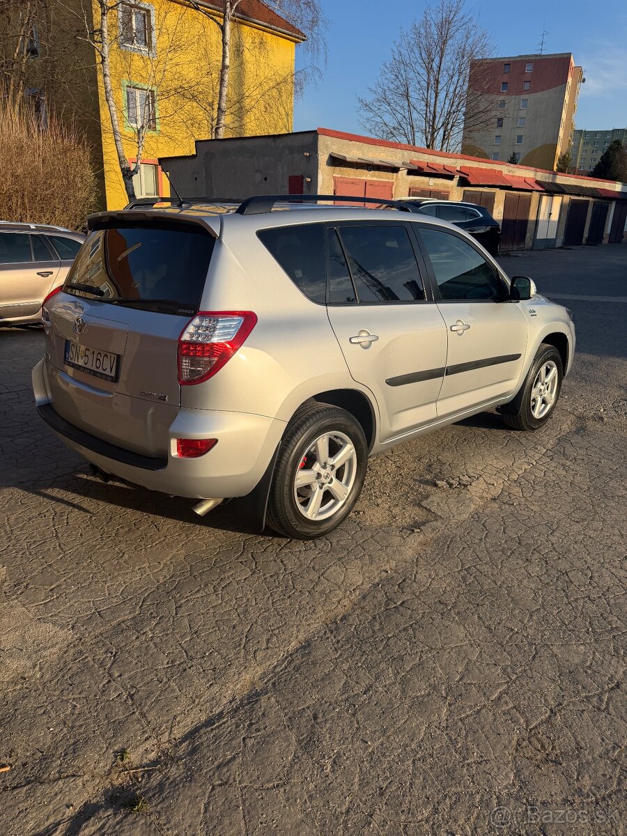 Toyota Rav4 - 3