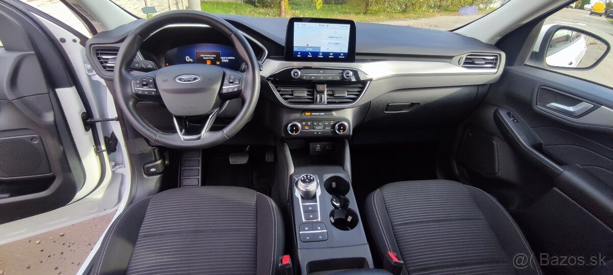 Ford Kuga 2.5 Duratec PHEV 225k Titanium X CVT2023 - 3