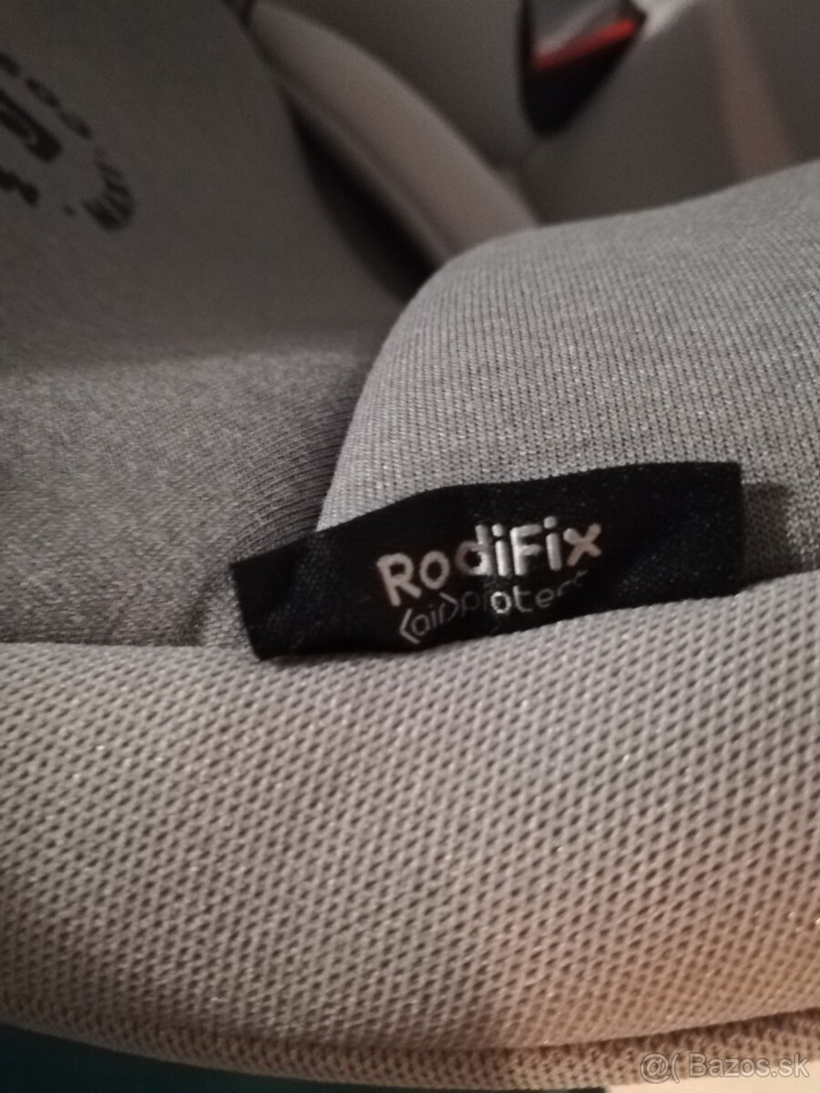 Autosedačka Maxi-Cosi RodiFix 15-36kg - 3