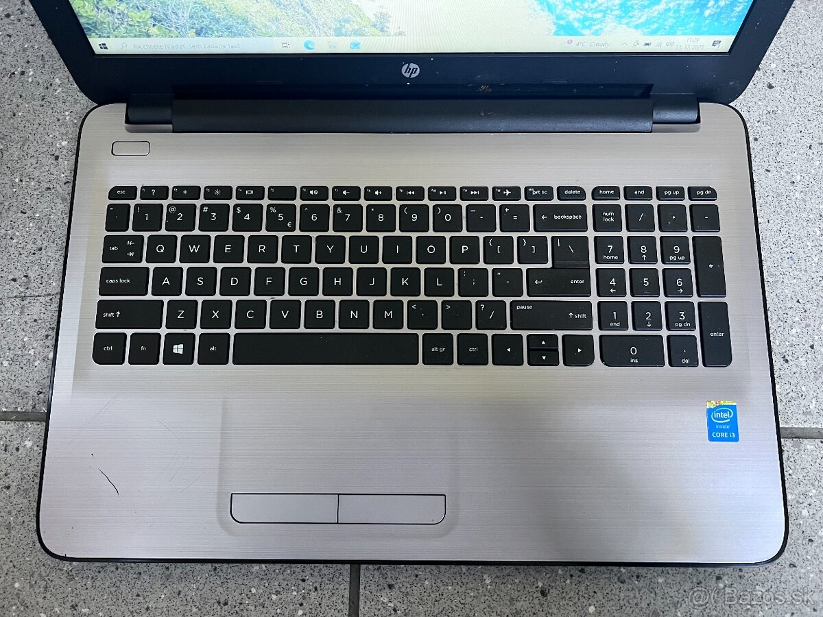 HP 250 G5 / i3 5005U / 4GB RAM / 256 GB SSD / 15.6" - 3