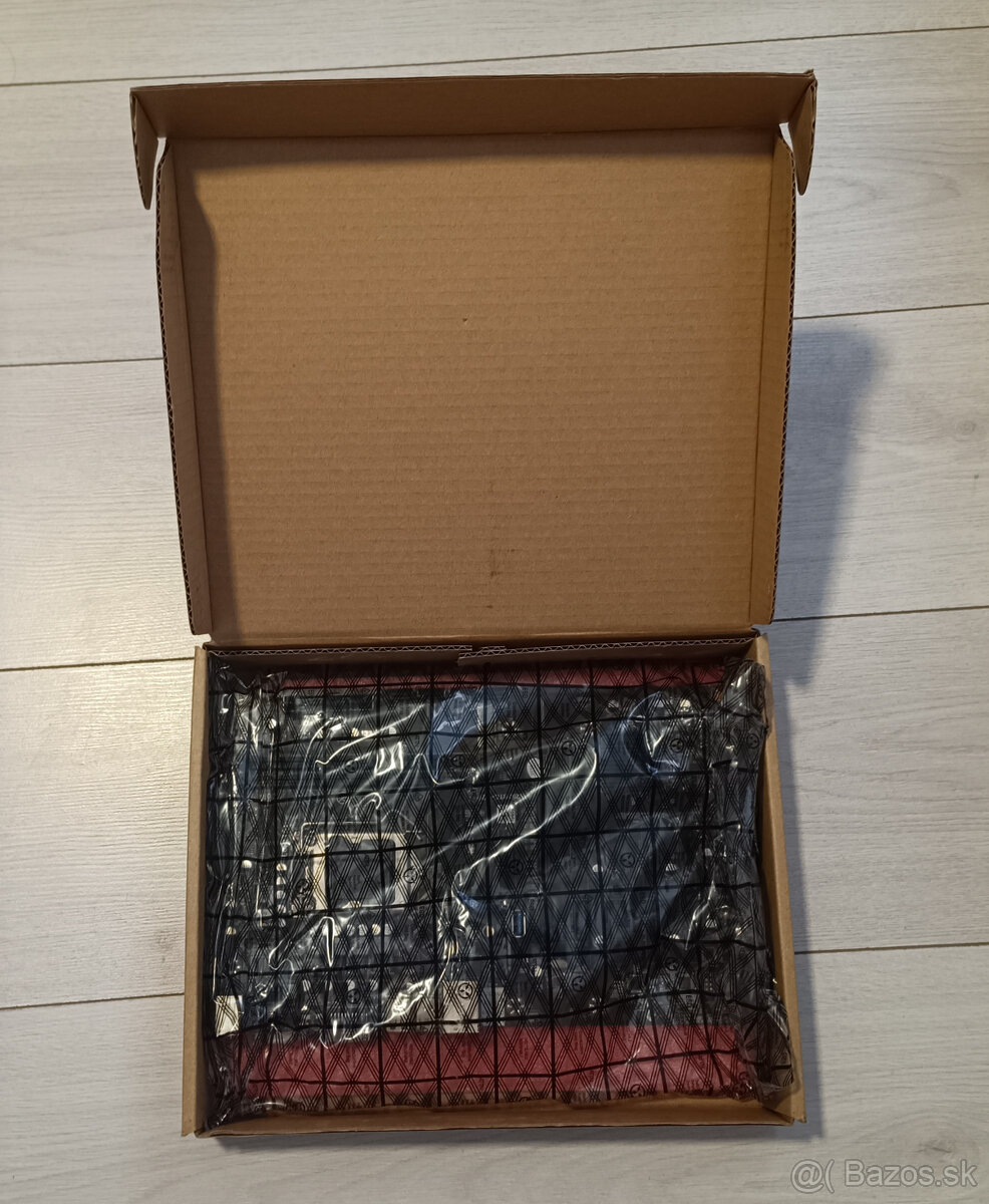 Zakladna doska Asus B250B - 3