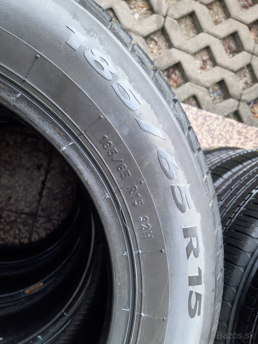 185/65r15 - 3