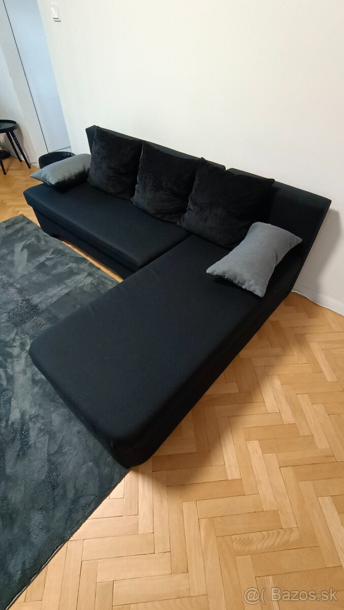 Sedačka čierna - 3