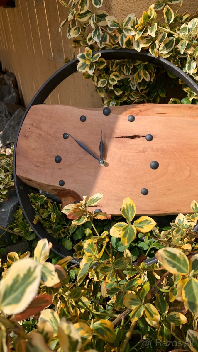 Ručne vyrobené drevené nástenné hodiny – originál - 3
