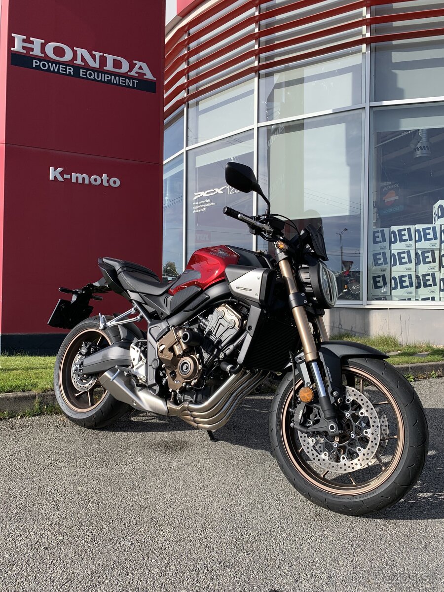 Honda CB650R E-Clutch - 3