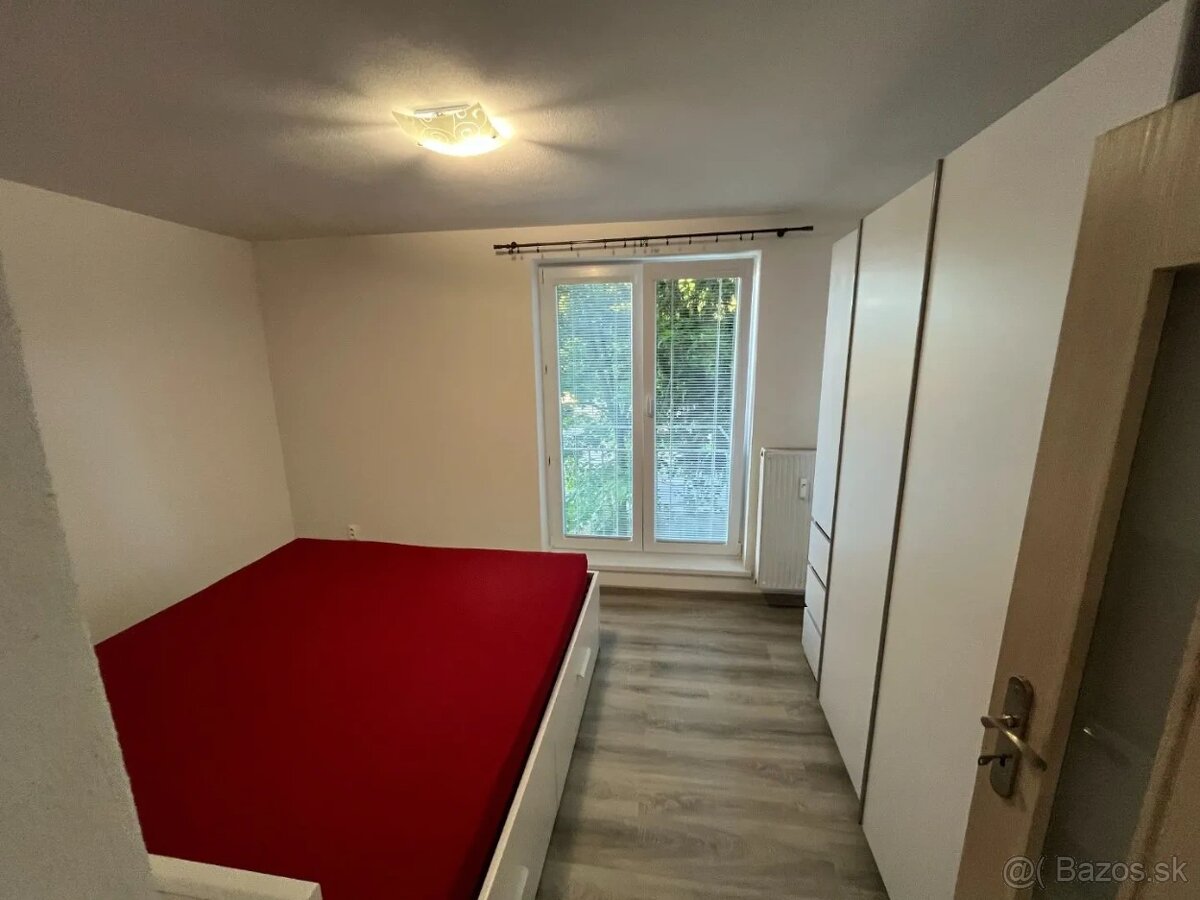 Na prenájom 2 izbový byt, Nová Dubnica - 3