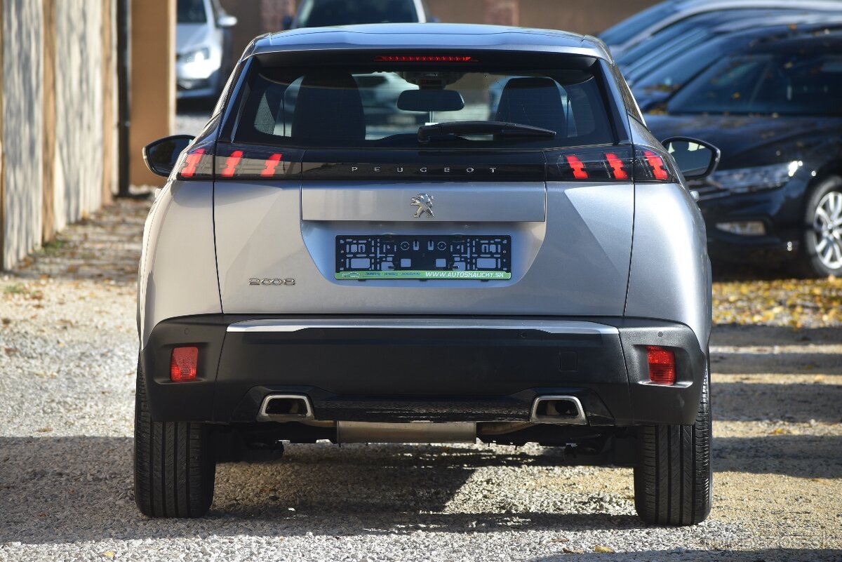 Peugeot 2008 1.2 Puretech //ROK 2021// ODPOČET DPH// - 3