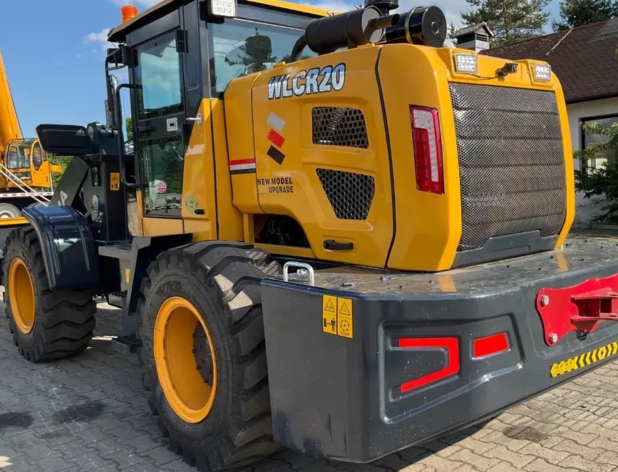 Kĺbový nakldač 20L, nakladač - 3