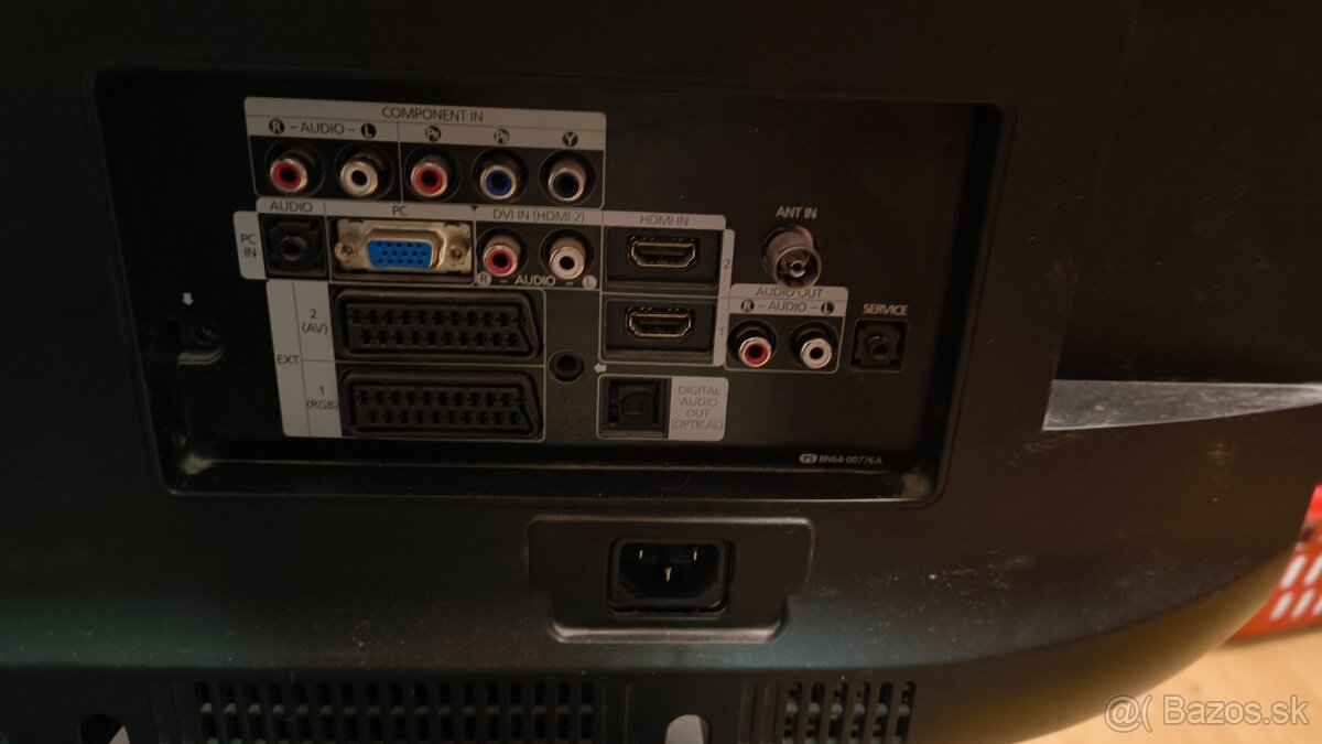 Predám staršiu TV Samsung Full HD 37" - 3