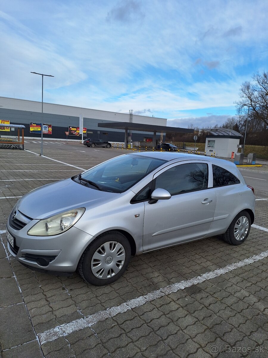 Opel Corsa - 3