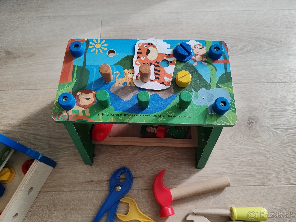 Drevena suprava s naradim - 3