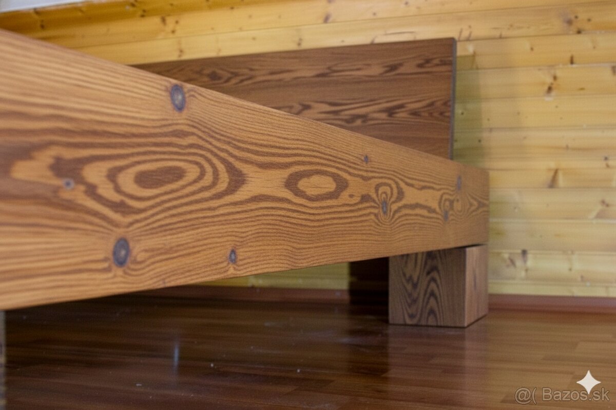 Manželská posteľ - 3