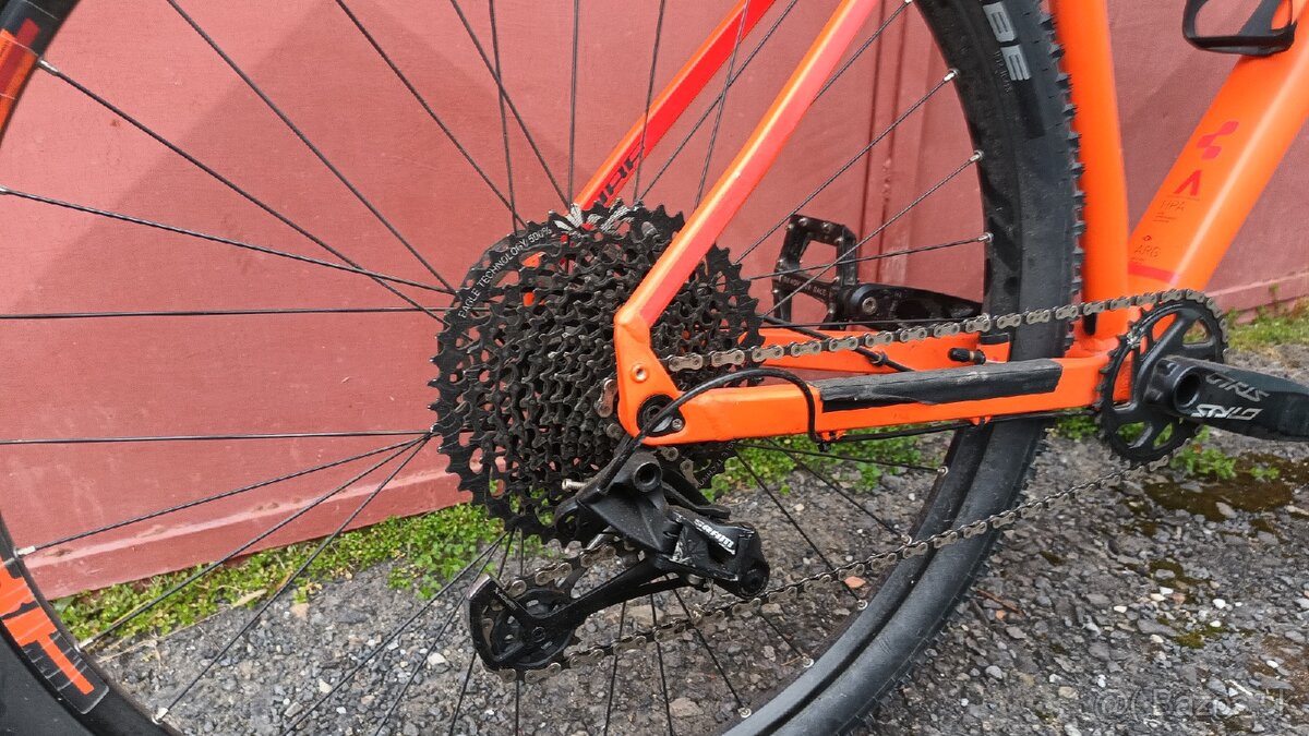 Cube Reaction Race - 3