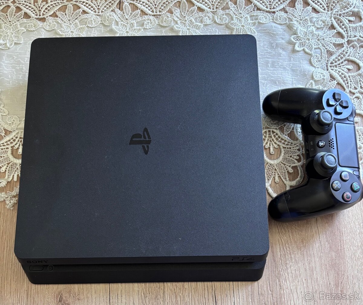 PlayStation 4 Slim 1 TB + 7 hier + ovládac - 3