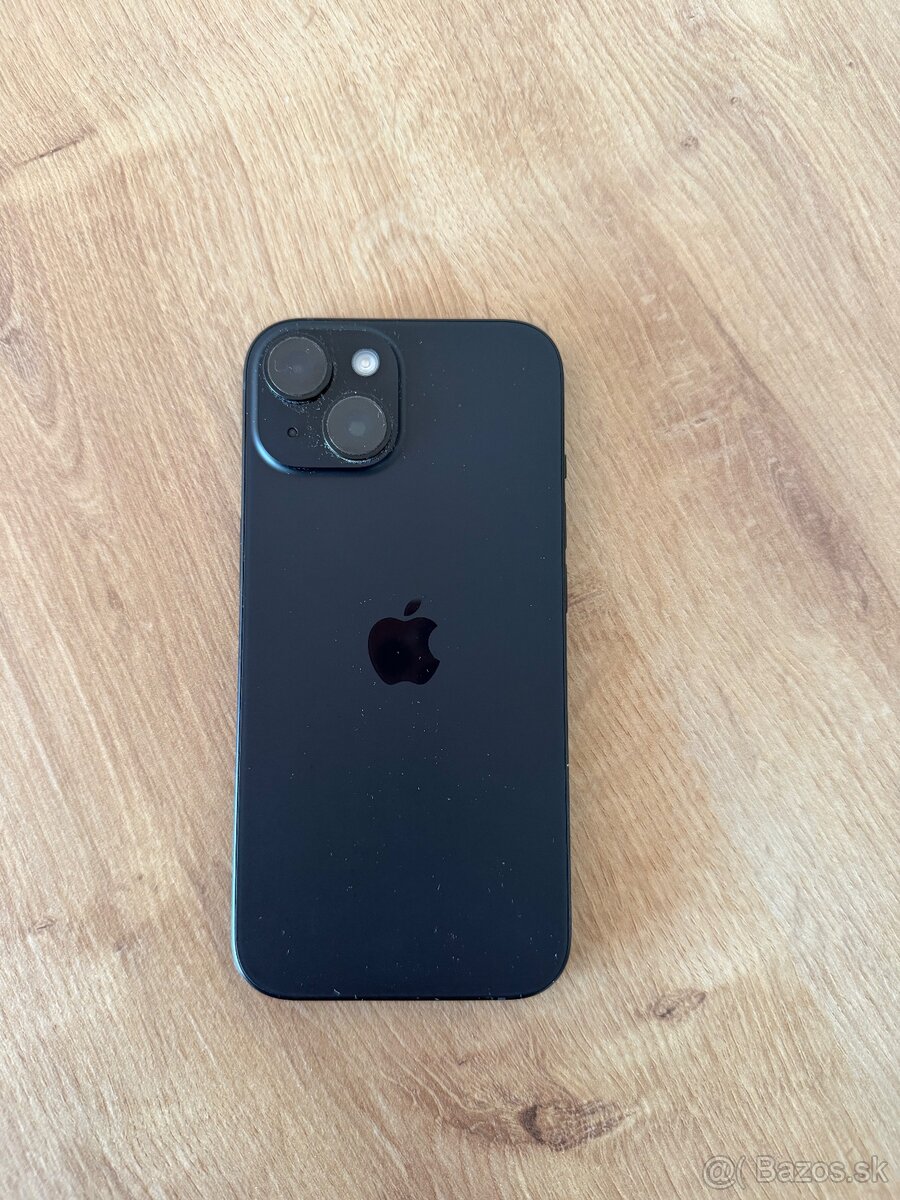 Predám iPhone 15 128GB - 3