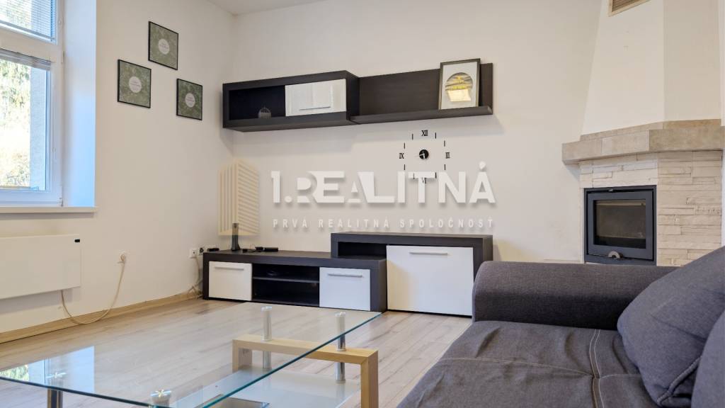 ŠTÝLOVÝ 1-IZBOVÝ BYT S KRBOM, 51 M2, ZVOLEN - 3