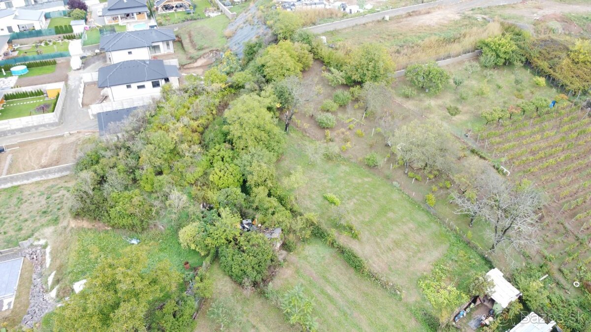 Pozemok s výmerou 1174 m², Levice – Krížny vrch - 3