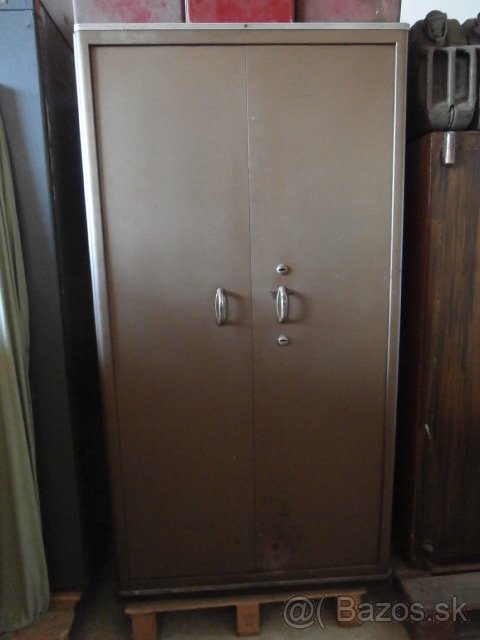 Trezory dvoudveřové skříňové 10 kusů od 290 euro - 3