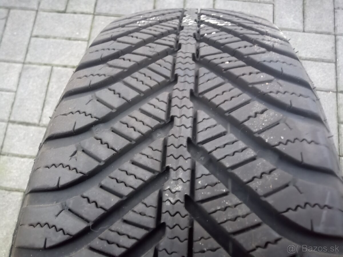 Zadarmo 1x pneu celorocna, 195/60 - 3