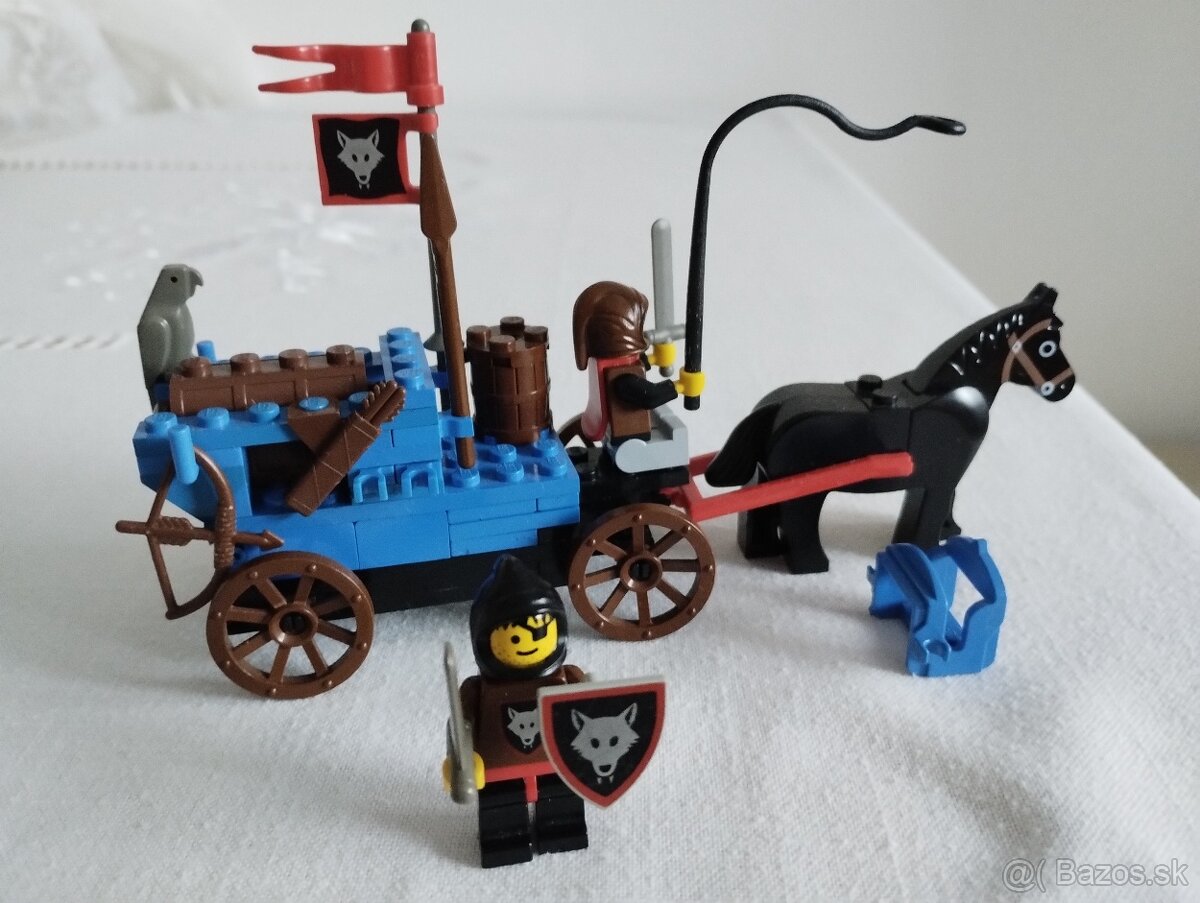 LEGO Castle 6038 Wolfpack Renegades - 3