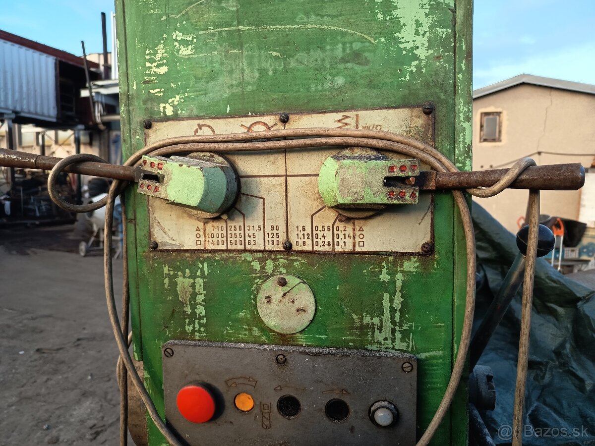 Stojanová vŕtačka - 3