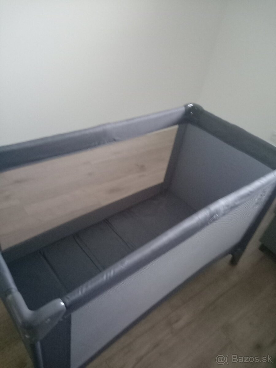Cestovná postieľka - 3