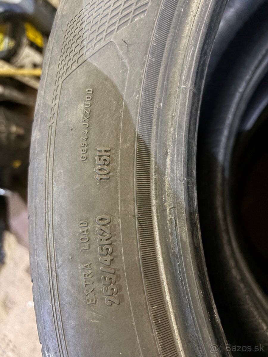 Letné 255/45 R20 - 3