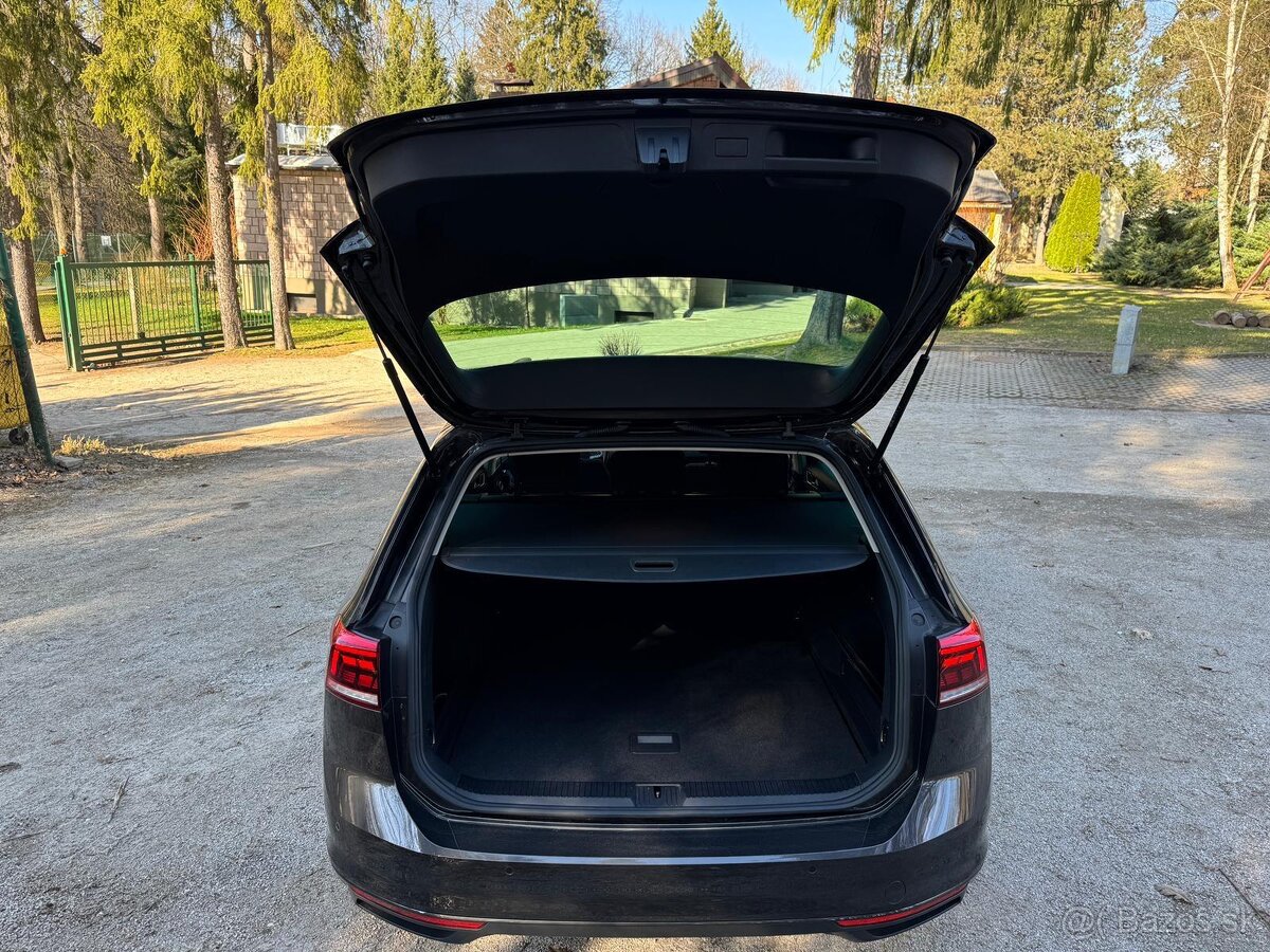 Volkswagen Passat Variant 2.0 TDI EVO Elegance DSG - 3