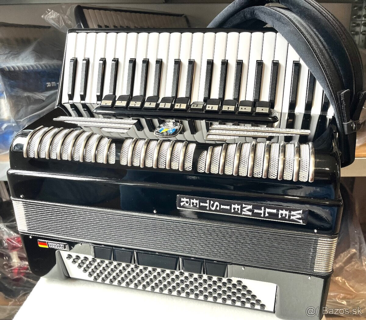 Predám akordeón Weltmeister Elegance- Caprice 120 basový - V - 3
