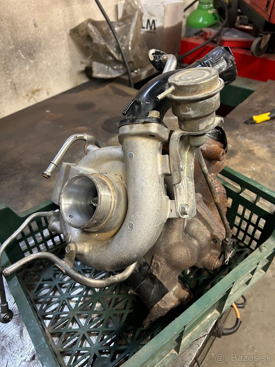 Turbo Mitsubishi lancer evo 9 - 3