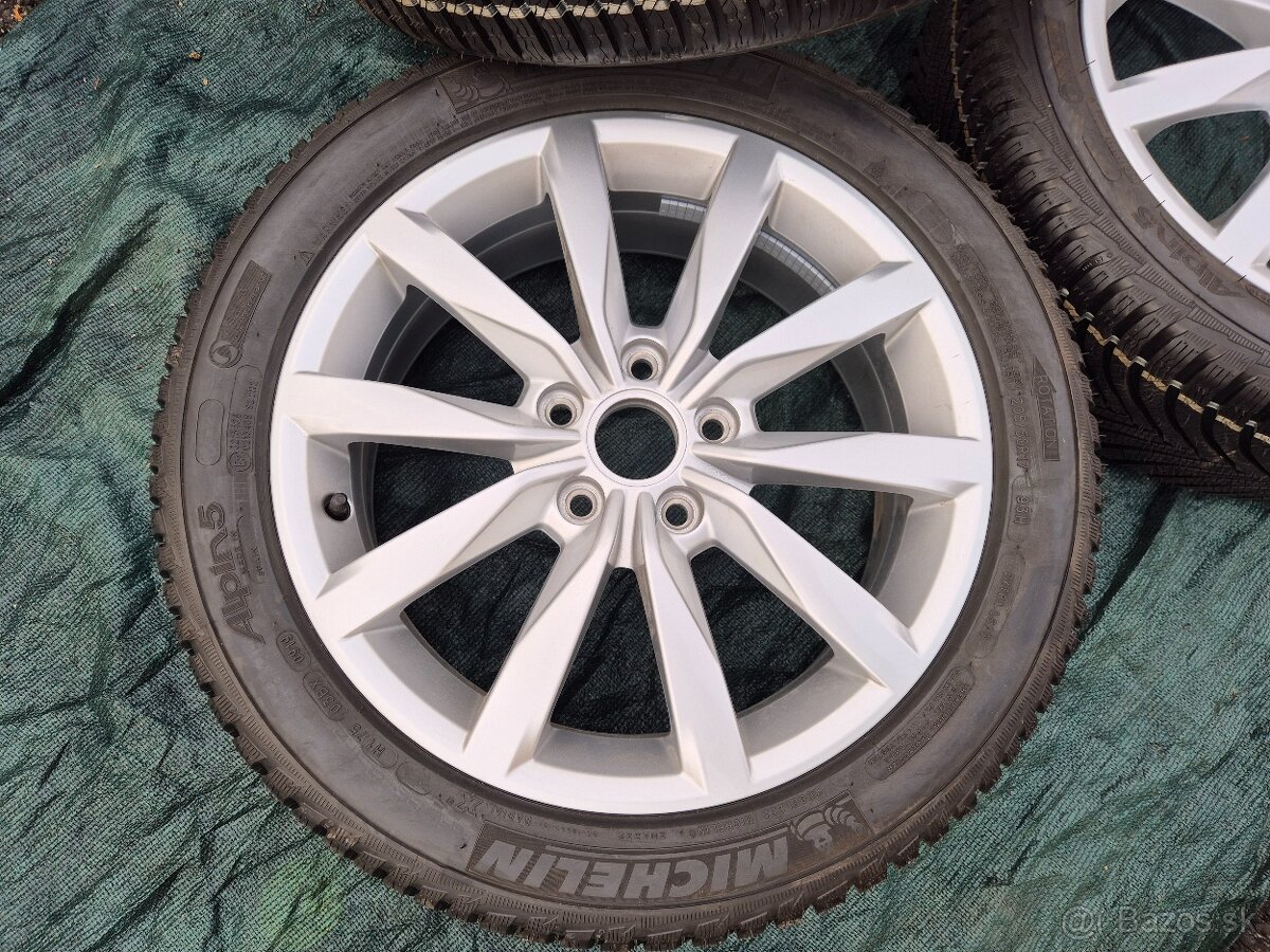 Nepoužitá zimní kola r17 Vw Golf Michelin - 3