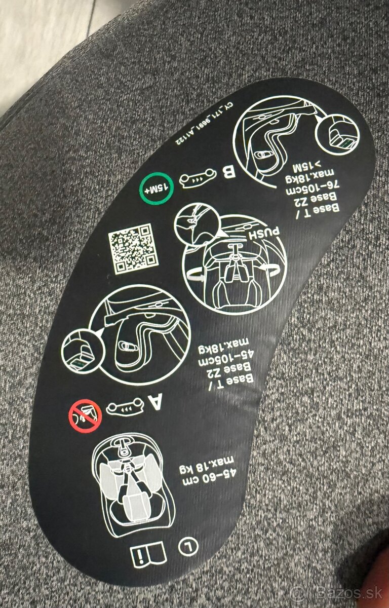 CYBEX Sirona T i-Size a Cloud Z2 i-Size, black so zakladnou - 3