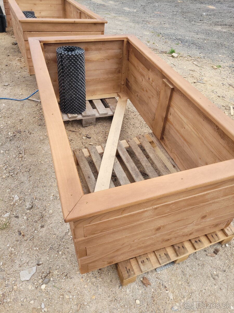 Vyvýšený záhon drvené kvetináč - 3