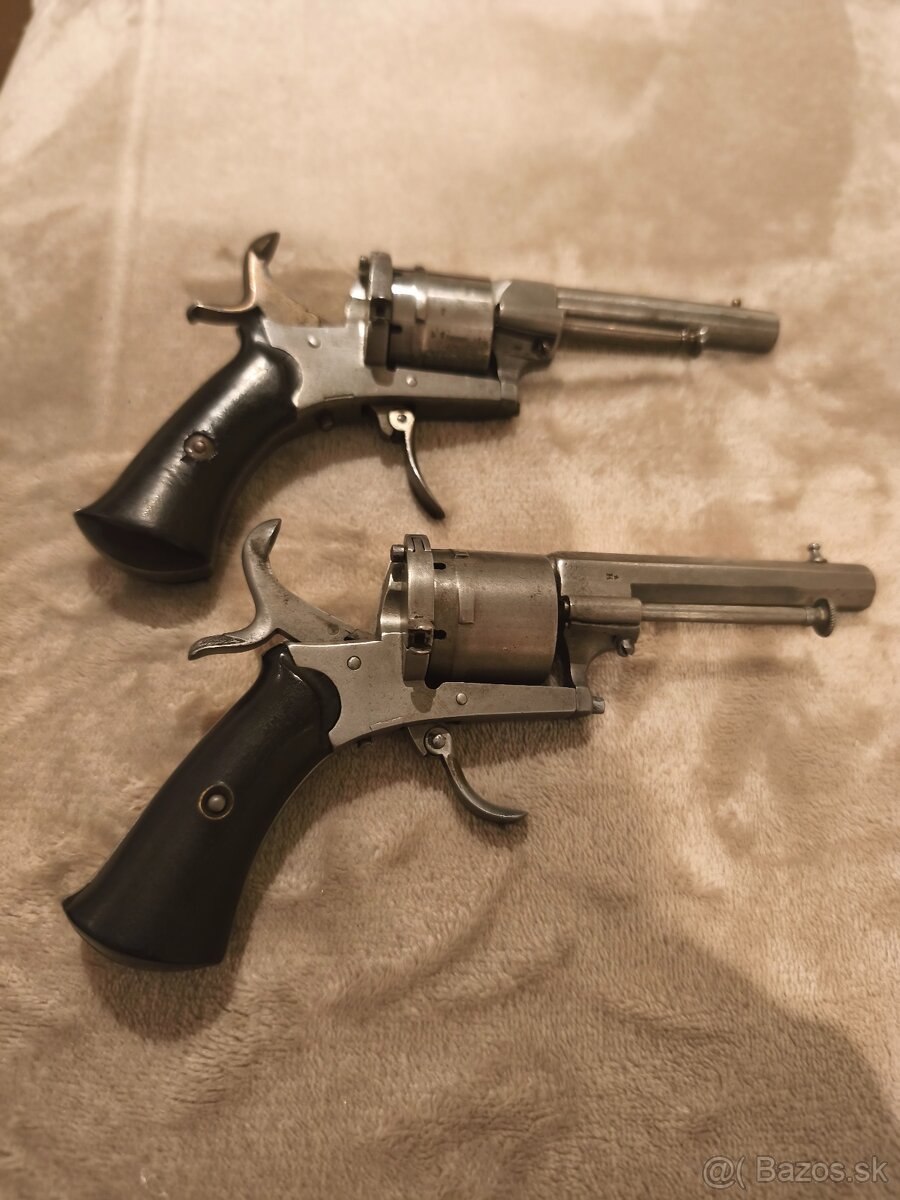 Historické -Lefos-revolvery. - 3