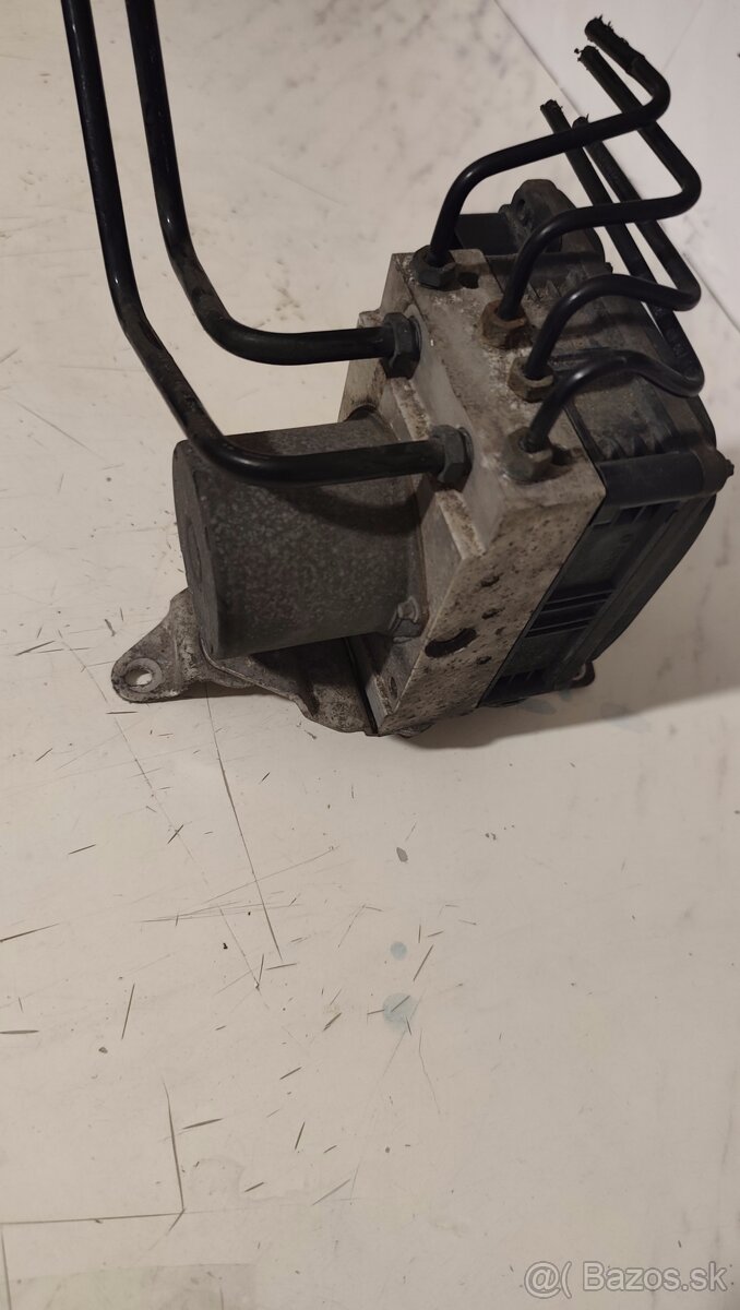 Abs jednotka Audi A6 C7 - 3