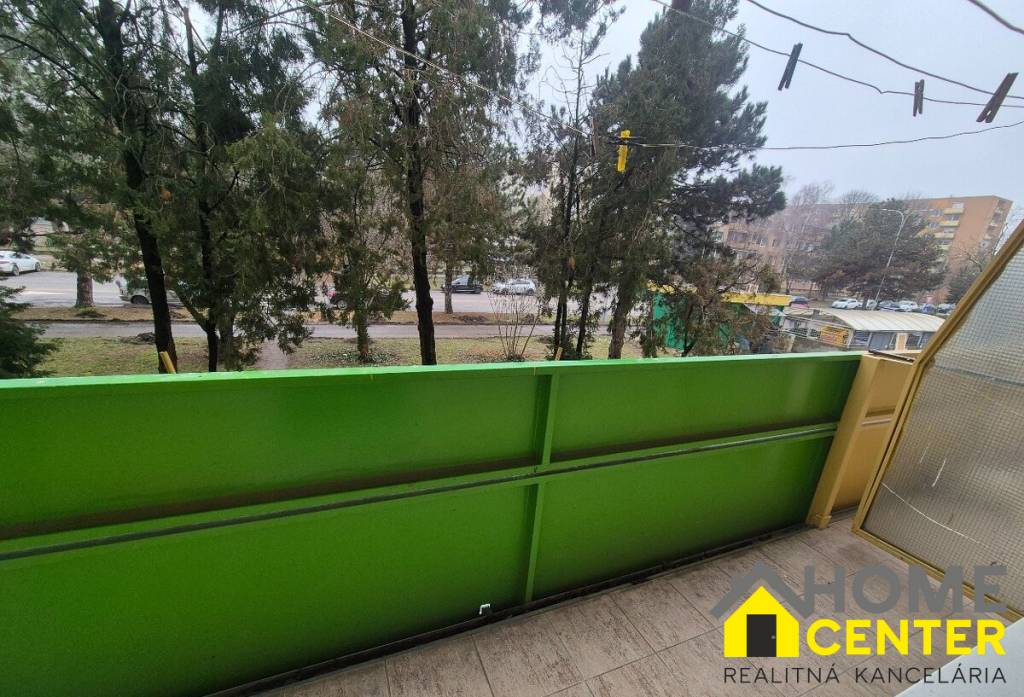 PREDAJ : GARSÓNKA S BALKÓNOM NA VII. SÍDLISKU, KOMÁRNO - 3