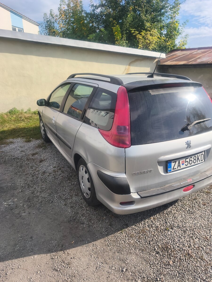 Predám Peugeot 206 sw - 3