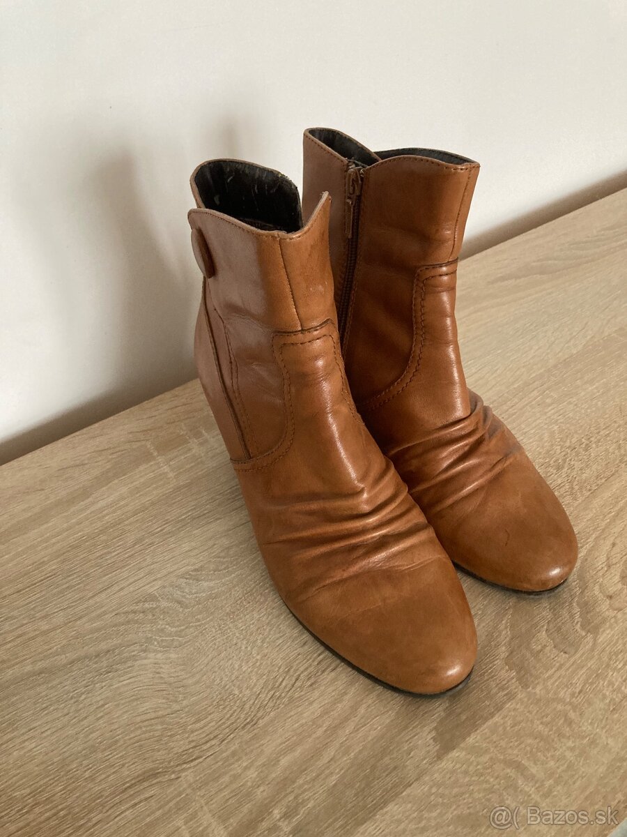 Dámske kožené kotníčky č 41 - 3