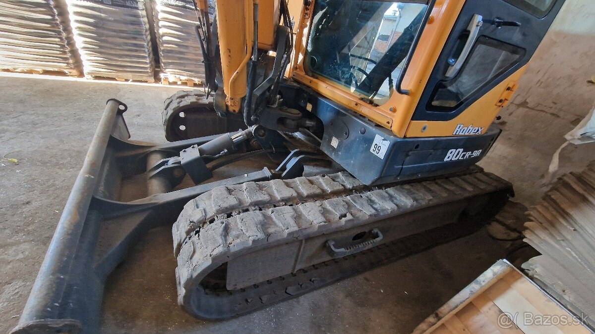 Predám Bager Hyundai ROBEX 80CR-9A - 3