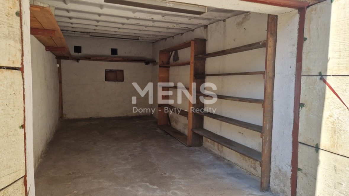 Predaj garáže v centre mesta - 3