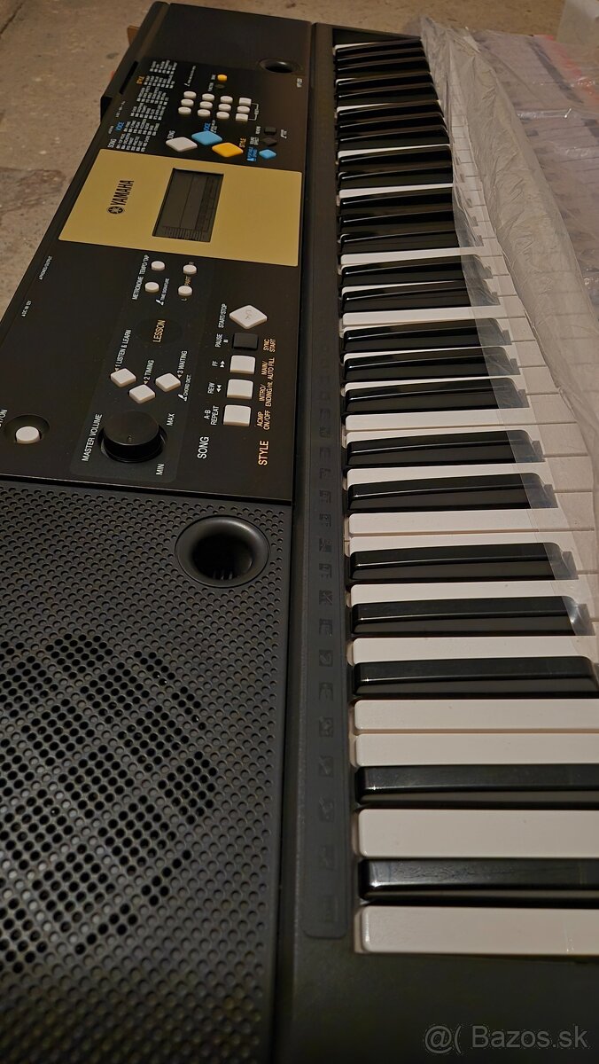 Yamaha YPT-220 - 3