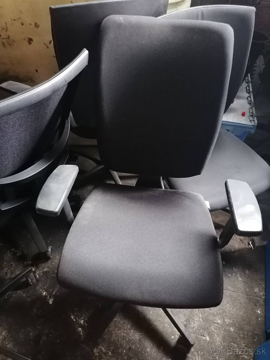 kancelárska stolička - 3