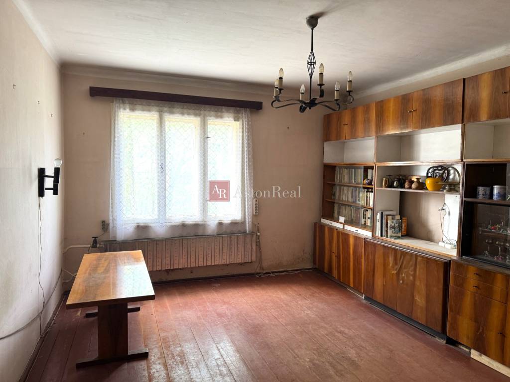 Na predaj RODINNÝ DOM v obci Likavka, Ružomberok - 3