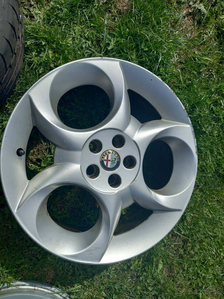 5x98 R17 Alfa romeo - 3