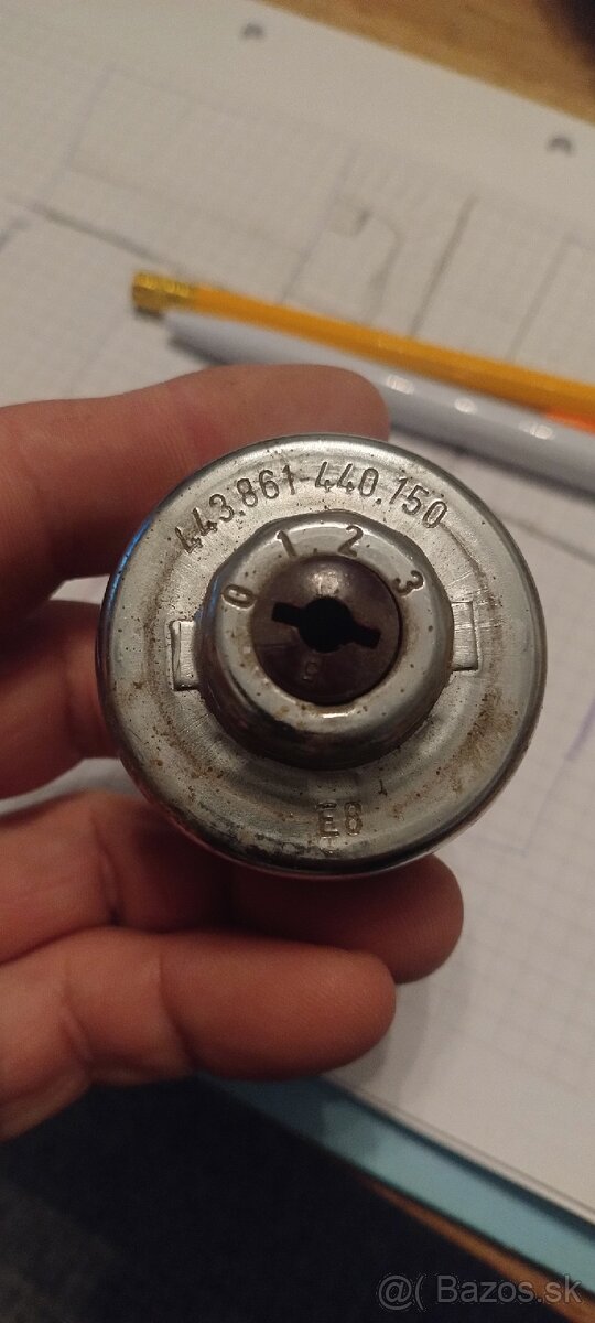 Spinacia skrinka orig cssr - 3