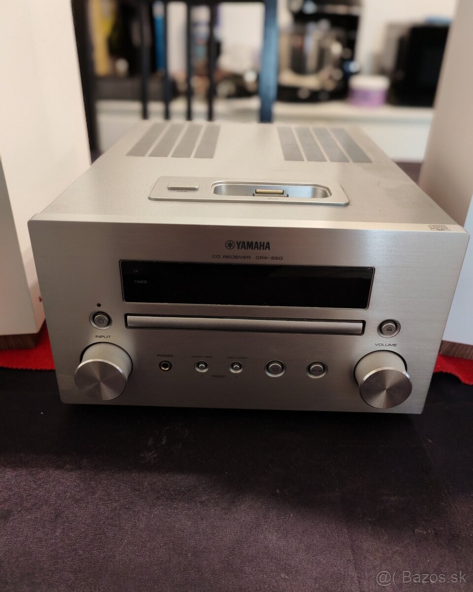 Yamaha CRX-550 Zosilňovač - 3