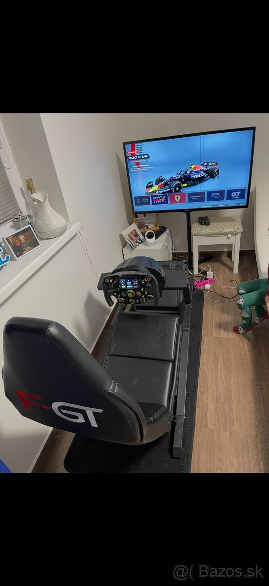 Playseat Next Level Racing F-gt Cockpit - 3