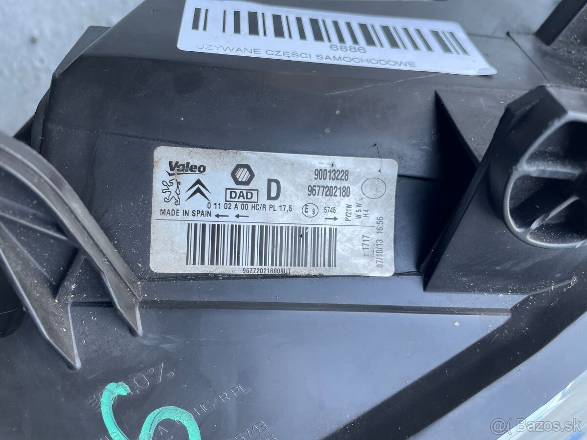 Peugeot Partner svetlo predné pravé - 3