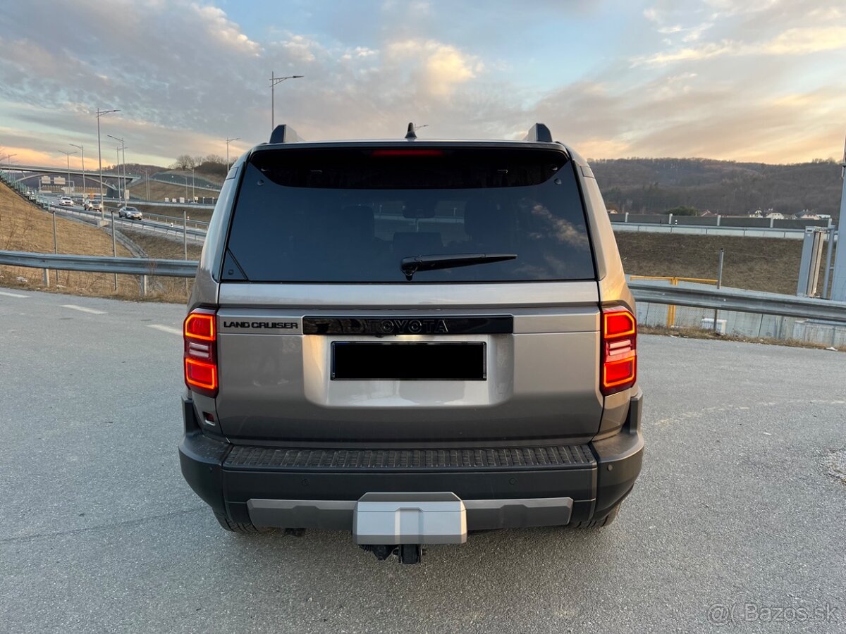 Toyota Land Cruiser 2.8 D-4D Invincible