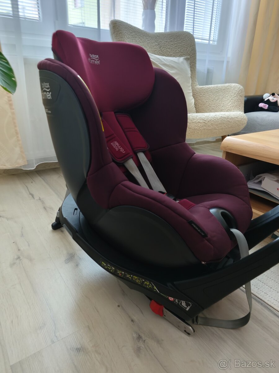 Autosedačka Britax Romer dualfix M-isize - 3
